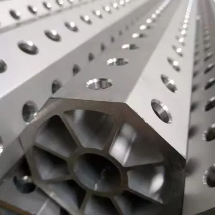 Ist die speziell geformte Achteckstange die ideale Lösung für moderne Ingenieur- und Strukturanwendungen?