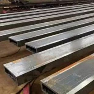 Rechtwinkliges Vierkantrohr